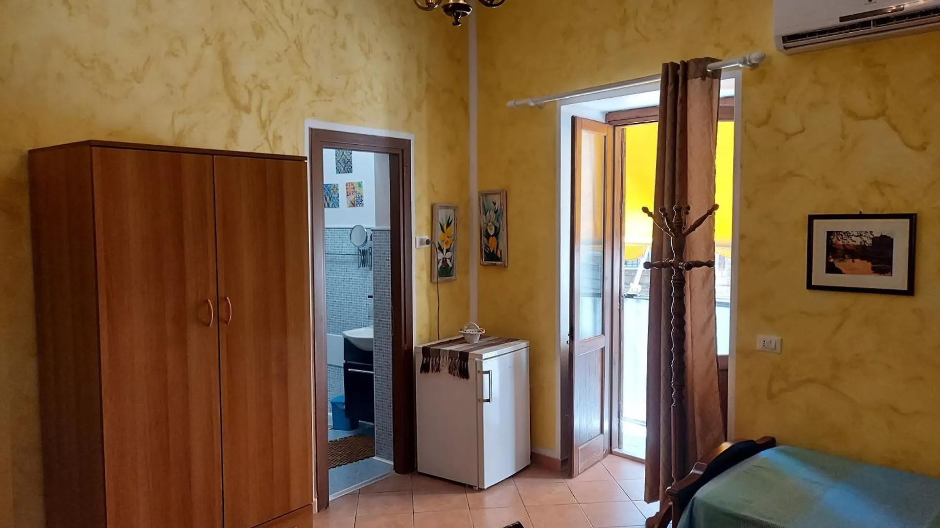 Nostra Casa Rooms Palermo Bed & Breakfast
